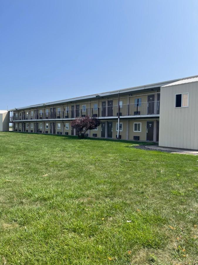 Relax Inn & Suites Mattoon Exterior foto